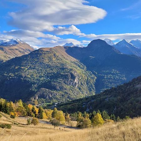 Апартаменти Auris Les Gentianes Station Alpe Huez Екстер'єр фото