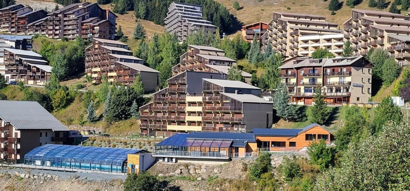 Апартаменти Auris Les Gentianes Station Alpe Huez Екстер'єр фото